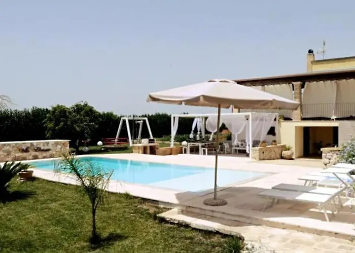 Elenoire * Corsano (Apulia)