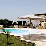 Elenoire Con Piscina Esclusiva,vicino Leuca * Corsano (Apulia)